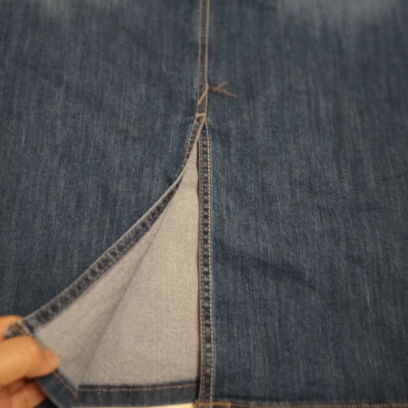 Avenue Denim Pencil Skirt Cotton Blend Women's Plus Size 24 Blue - Picture 4 of 11